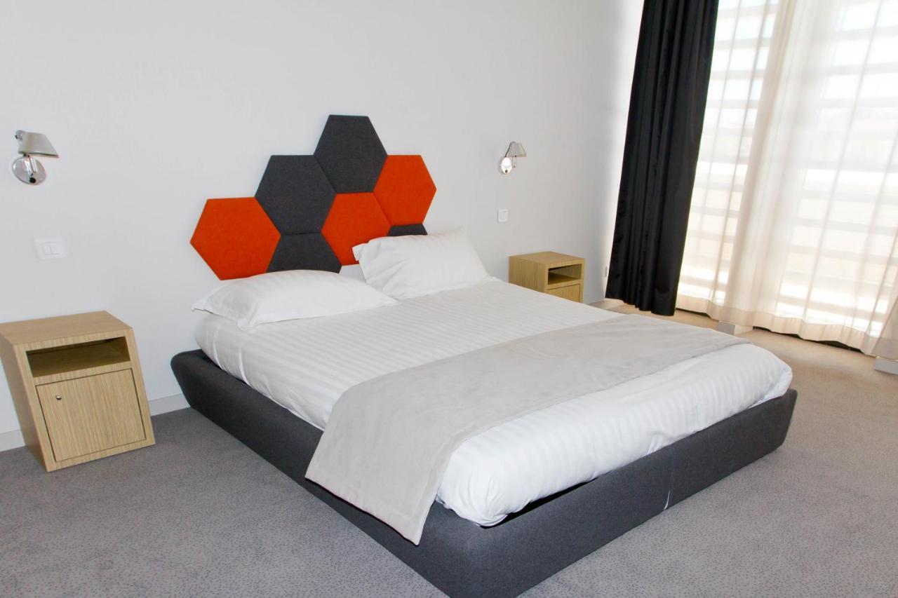 Bourquin Hotel - Lycee Hotelier Christian Bourquin 滨海阿热莱斯 外观 照片